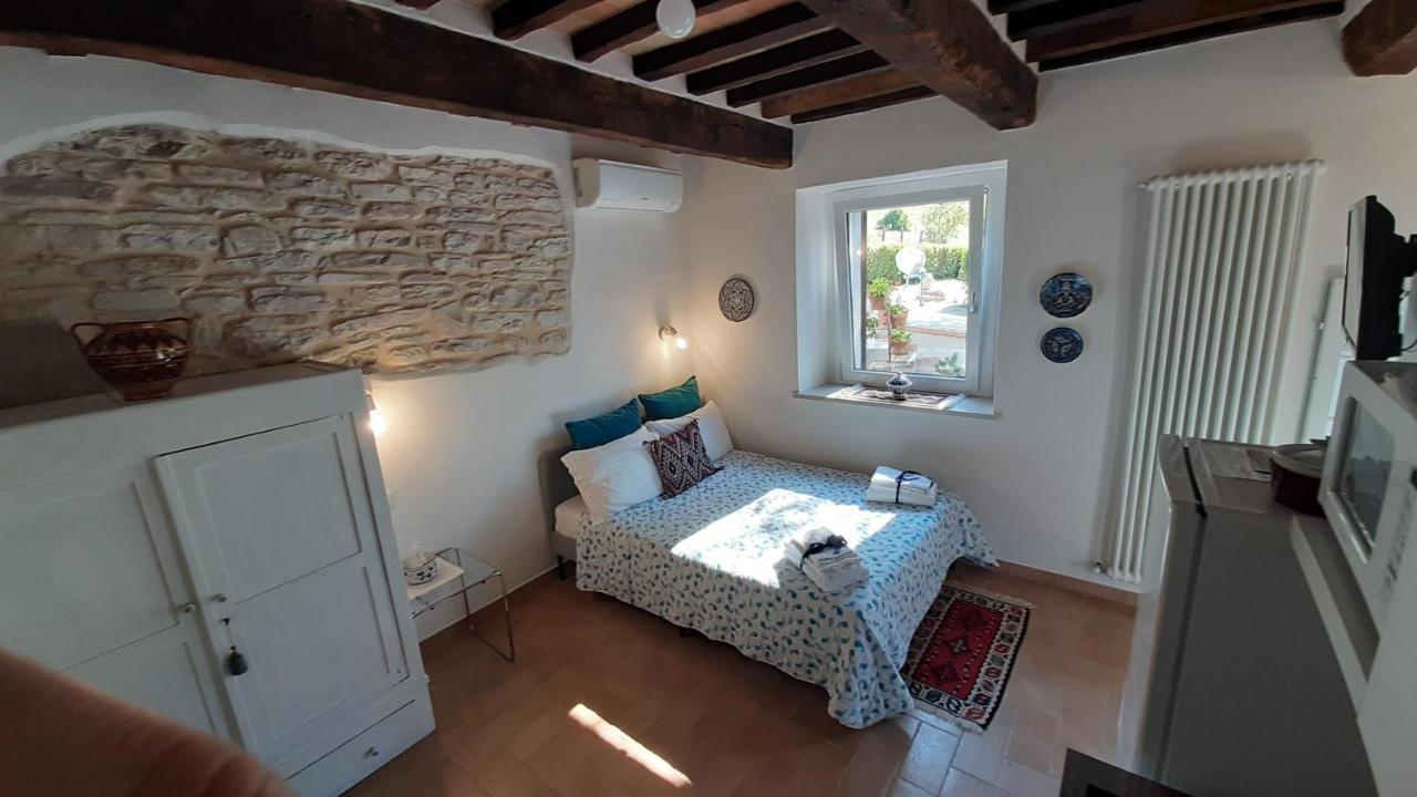Casale Di Nicolo Apartman Urbino Kültér fotó