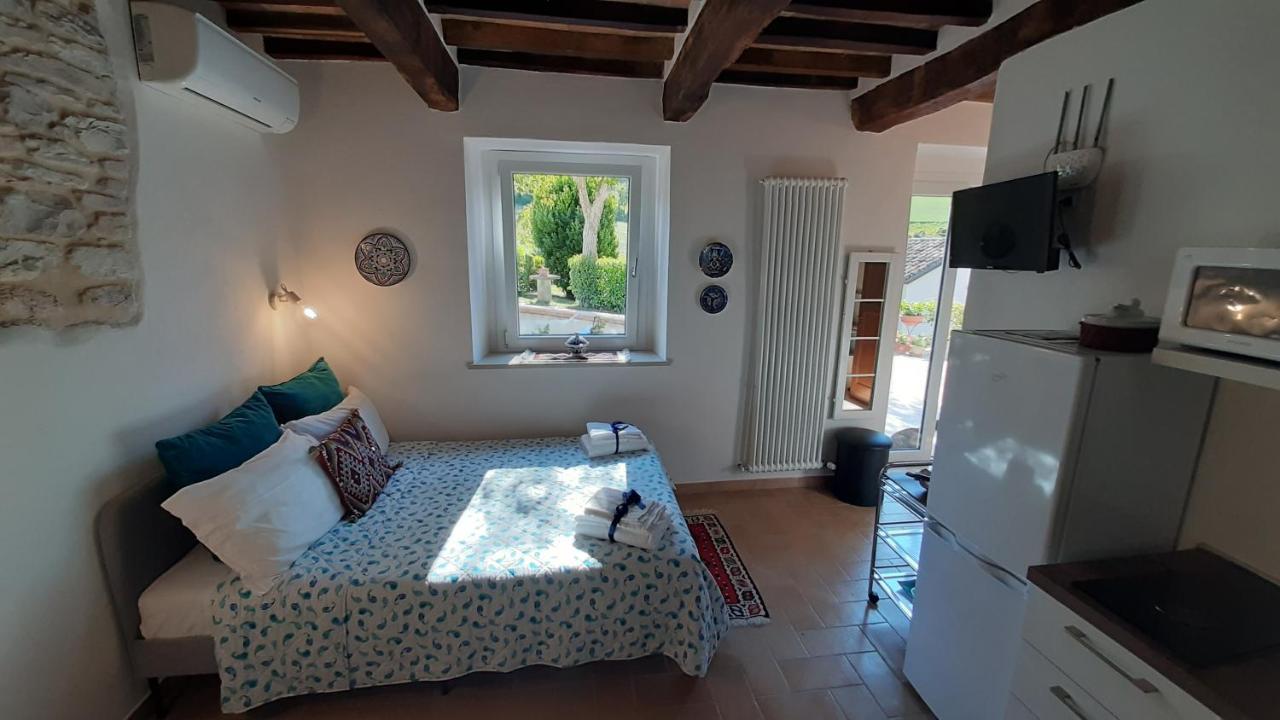 Casale Di Nicolo Apartman Urbino Kültér fotó